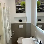 Апартаменти Exklusive 2 Eg Mit Balkon In Lage!