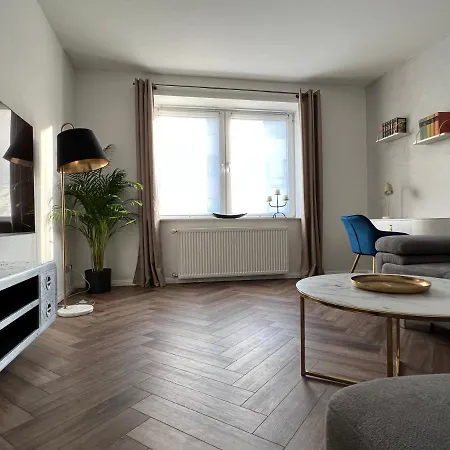 Apartamento Exklusive 2 Eg Mit Balkon In Lage! *
