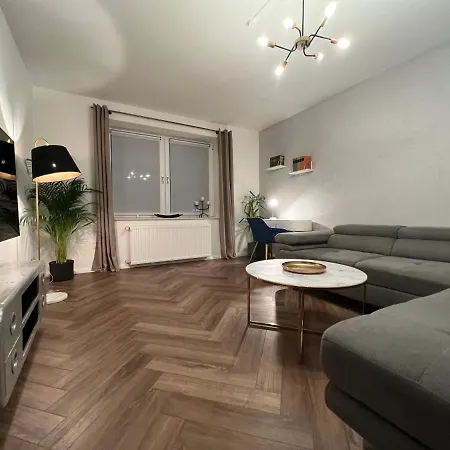 Apartamento Exklusive 2 Eg Mit Balkon In Lage!