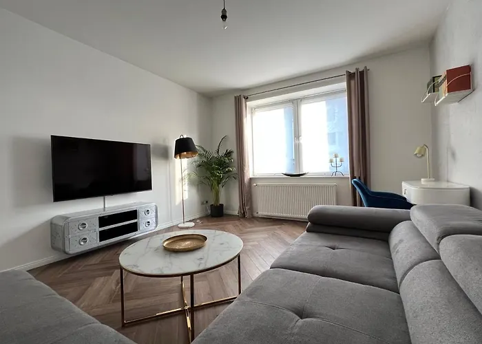 Exklusive 2 Eg Mit Balkon In Lage! Brema